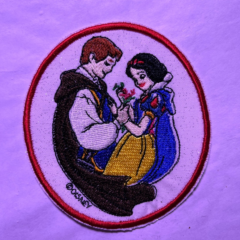 Snow White disney iron on patch
